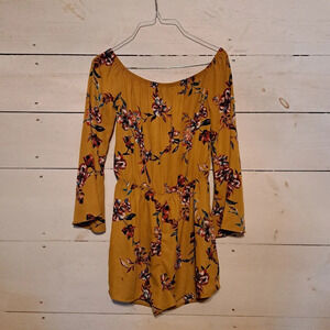 Rue 21 yellow floral romper. Size small